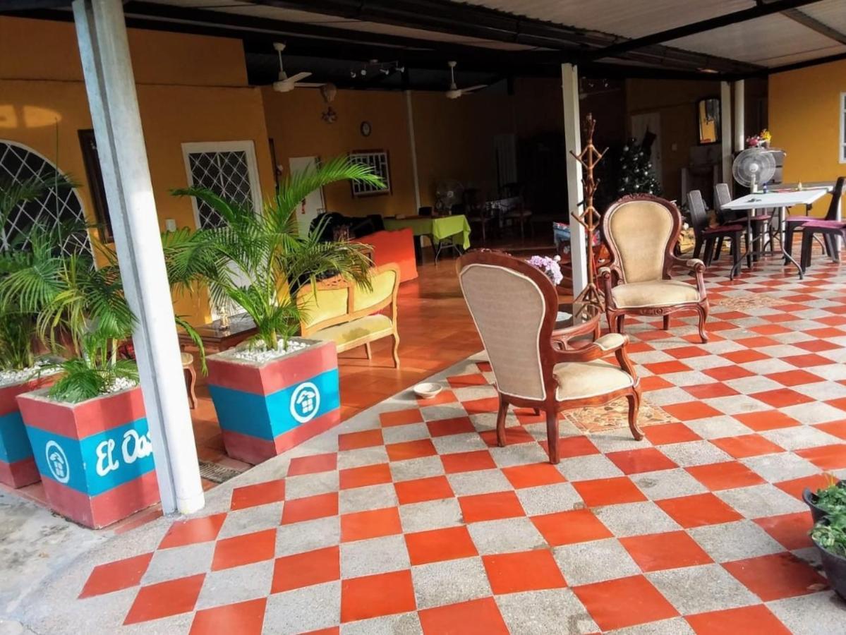 Bed and breakfast C&H Casa Campestre El Oasis Ricaurte Girardot Extérieur photo
